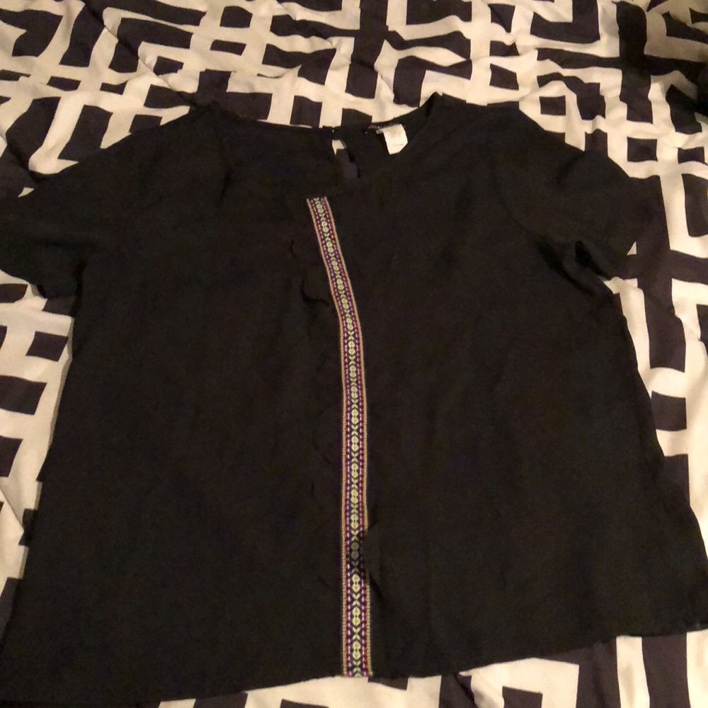 Scalloped ruffled blouse